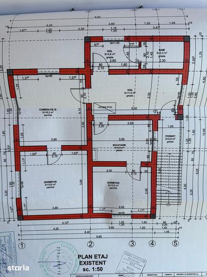 Casă cu 8 camere cu Teren 400 Mp în Central