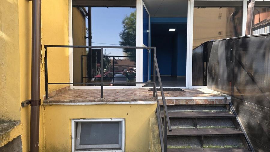 Spațiu comercial, de 35 mp, în Radu Negru