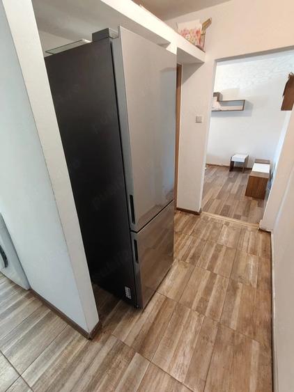 Apartament cu 2 camere semidecomandat în Casa de Cultură