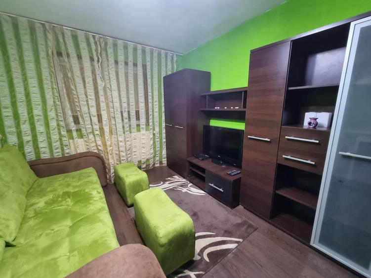 Apartament cu 2 camere semidecomandat în Sălăjan