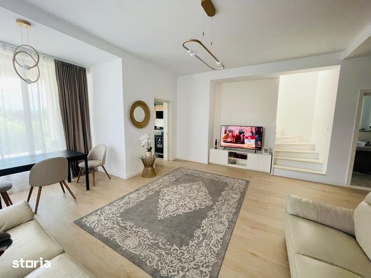 Casă cu 4 camere cu Teren 450 Mp în Păulești