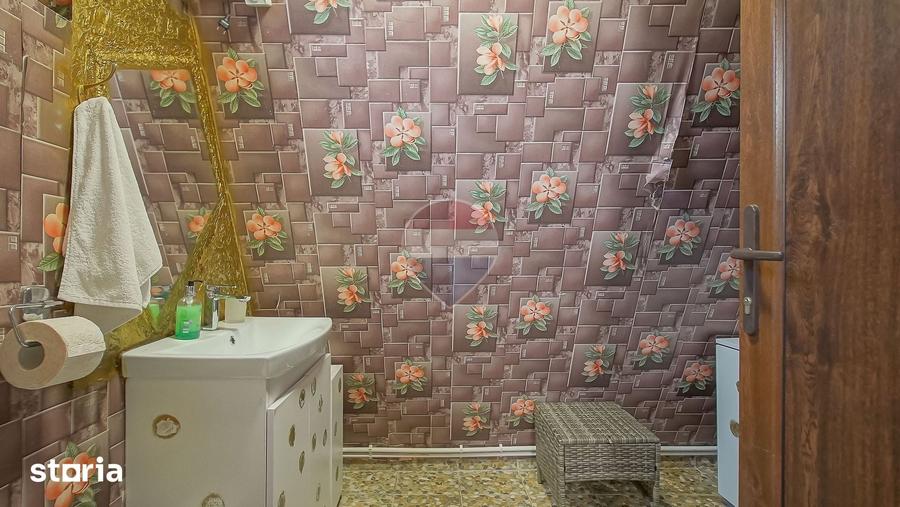 Casă cu 3 camere cu Teren 3972 Mp în Bran