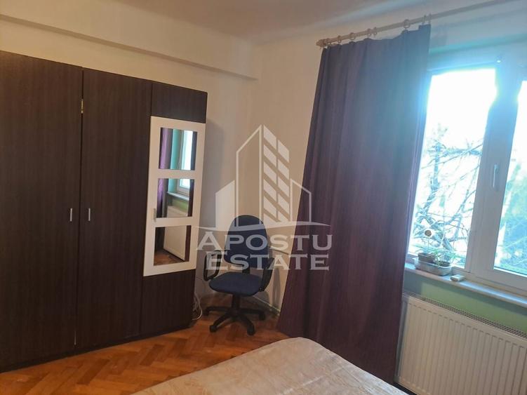 Apartament cu 2 camere decomandat, mobilat în Bălcescu