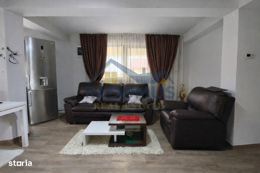 Casă cu 3 camere cu Teren 433 Mp în Păulești