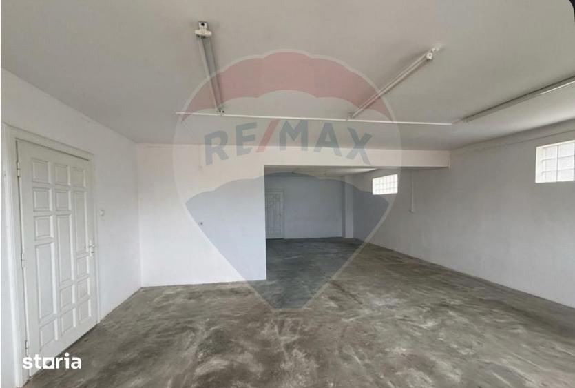 Spațiu comercial, de 160 mp, în Lazaret