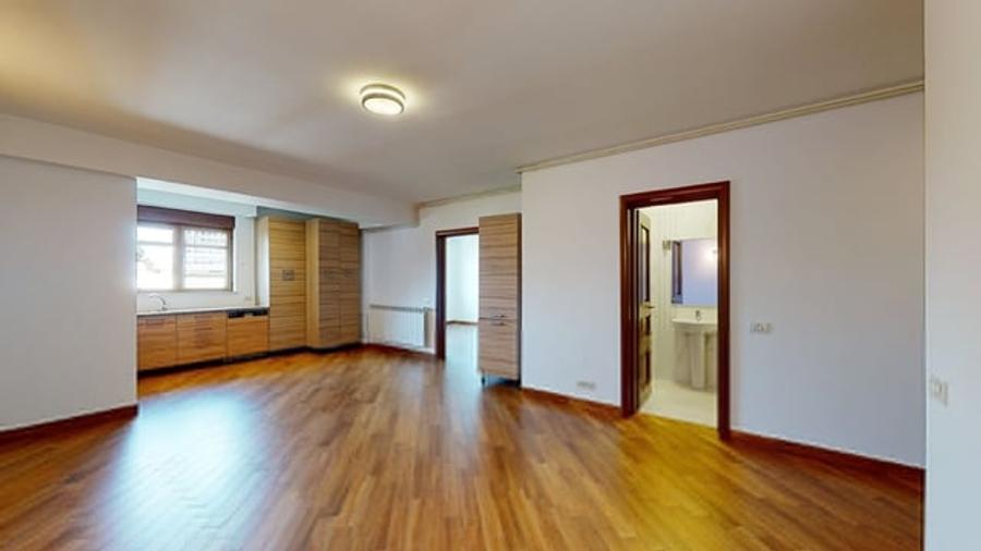Apartament cu 2 camere semidecomandat, mobilat în P-ța Dorobanți