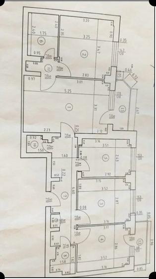 Apartament cu 4 camere semidecomandat în Tineretului