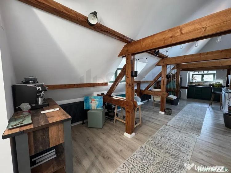 Apartament cu 3 camere decomandat în Dorobanți