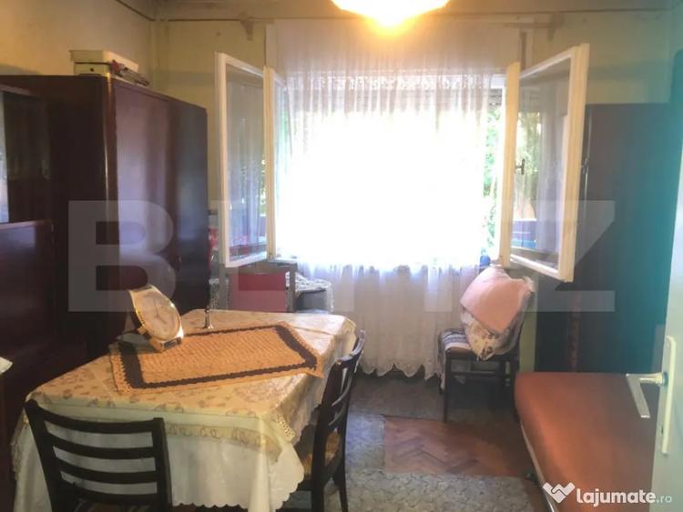 Apartament cu 4 camere decomandat, mobilat în Micro 15