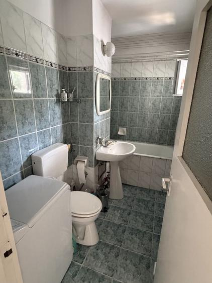 Apartament cu 2 camere semidecomandat în Dacia