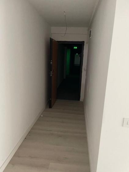 Apartament cu 2 camere semidecomandat în Viilor