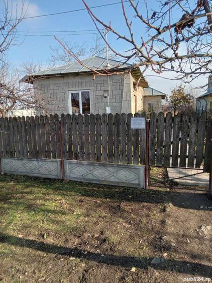 Casă cu 3 camere cu Teren 1200 Mp în Ziduri