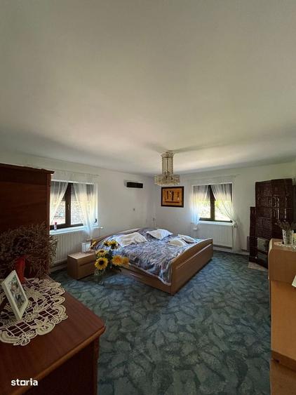 Casă cu 4 camere cu Teren 5146 Mp în Sălătrucu