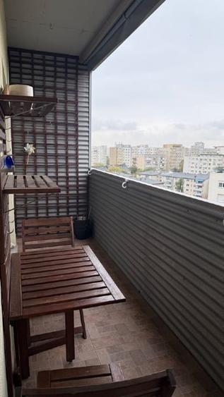 Apartament cu 5 camere decomandat, mobilat în Pantelimon
