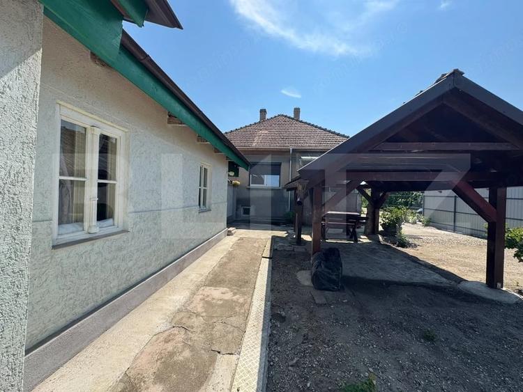 Casa individuala de vanzare, 1950mp, in centrul localita?ii Santandrei - 3