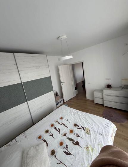 Apartament cu 2 camere decomandat în Parcul Carol