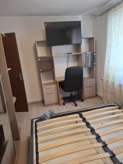 Inchiriez apt.2 camere,Nord,Valcea - 7