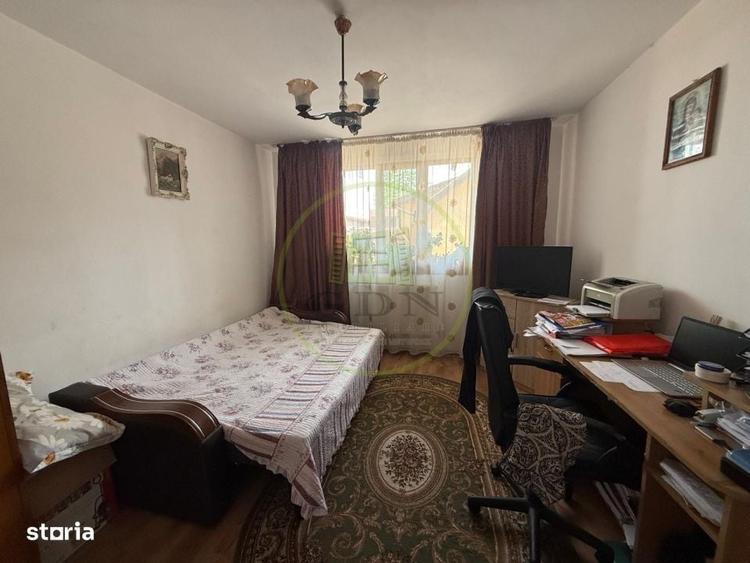 Casă cu 4 camere în Central