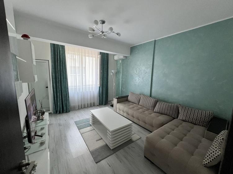 Apartament cu 2 camere decomandat în Exterior Vest