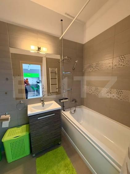 Apartament cu 2 camere semidecomandat, mobilat în Bună Ziua