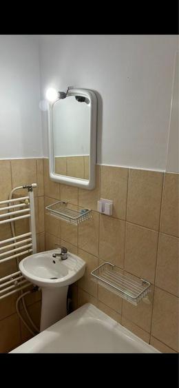 Garsonieră decomandată în Exterior Vest