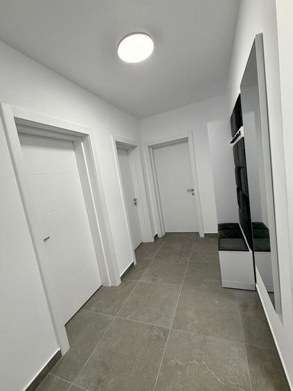 Apartament cu 2 camere decomandat în Cristian