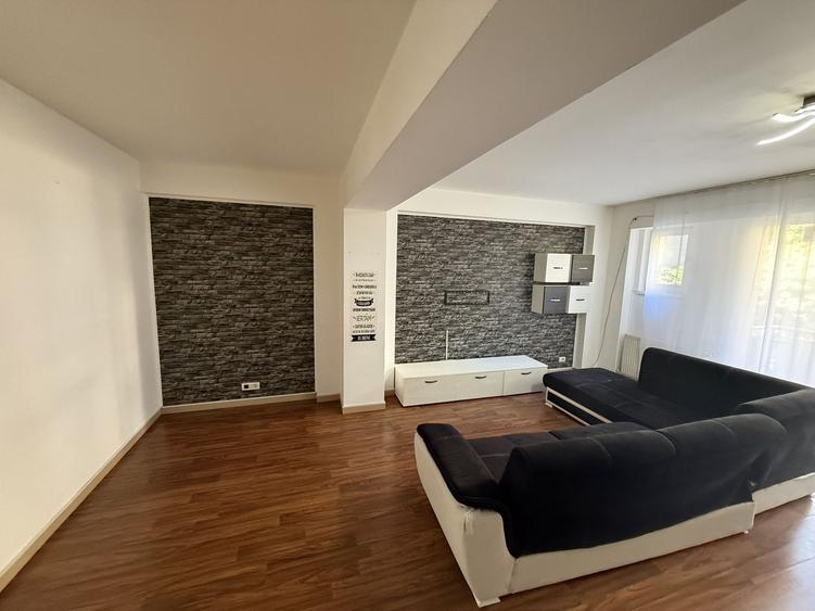 Apartament cu 2 camere decomandat, mobilat în Tomis Nord