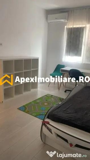 Apartament cu 2 camere decomandat în Metalurgiei
