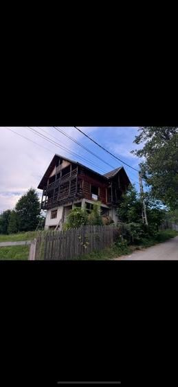 Vand Casa(pensiune) in constructie,Rucar Arges - 2