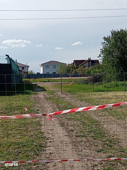 Teren de 903 mp, în Dumbrăvița