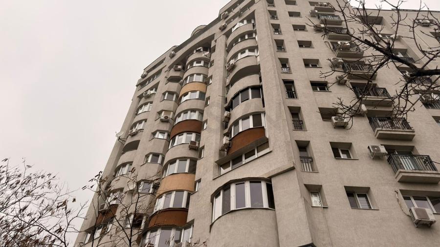 Garsonieră decomandată, mobilată în Cișmigiu