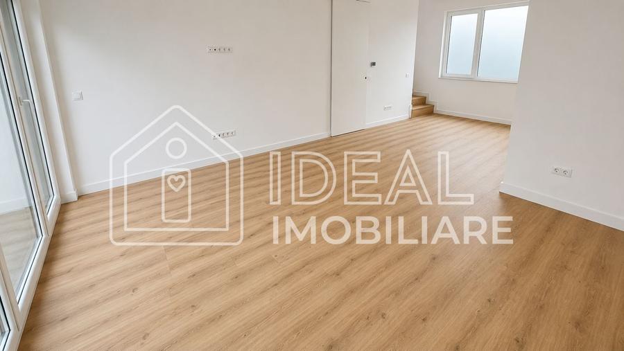 Duplex cu 4 camere cu Canalizare în Est
