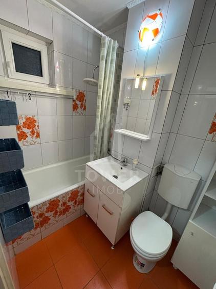 Apartament cu 2 camere semidecomandat în Mihai Viteazul