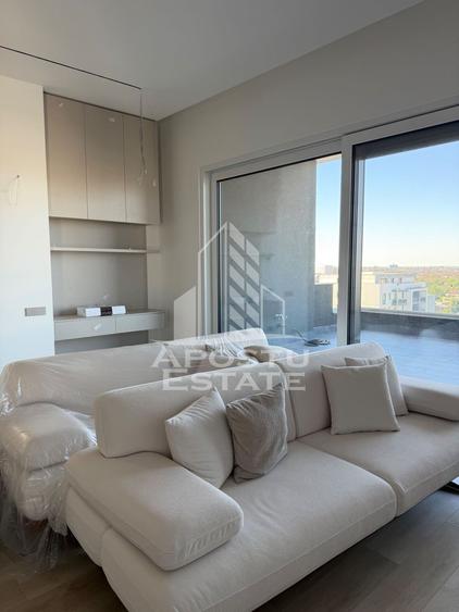 Apartament cu 4 camere decomandat, mobilat în Torontalului