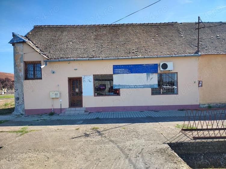 Spațiu comercial, de 50 mp, în Denta