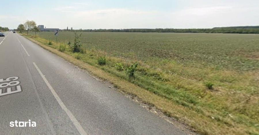 Teren intravilan 4,25ha, deschidere d=110ml la DN2 - 1