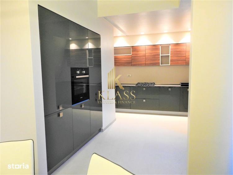 Apartament cu 4 camere în Central