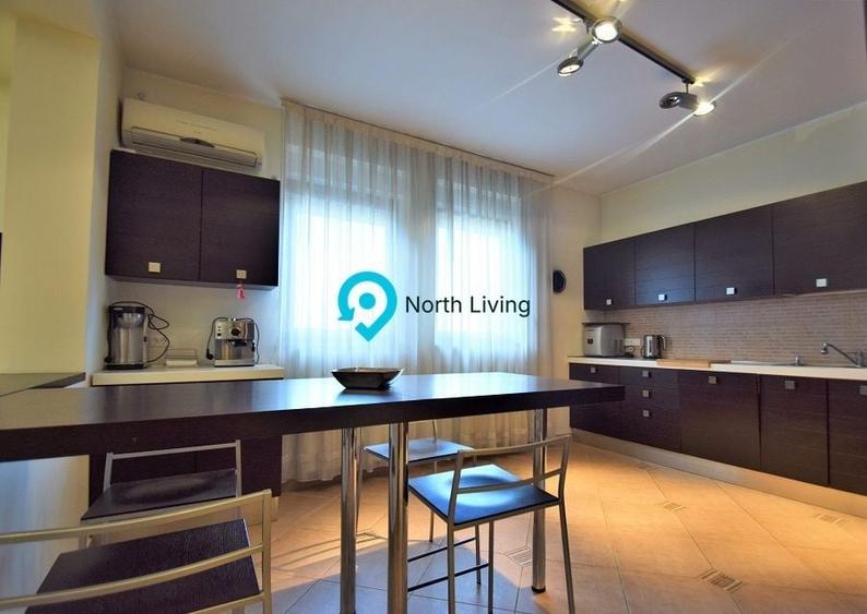 Duplex cu 5 camere cu Canalizare în Central