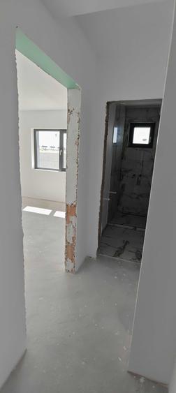 Casă cu 3 camere în Berceni