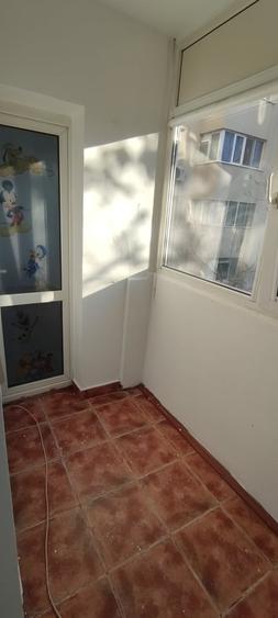 Apartament cu 2 camere decomandat în Basarabia