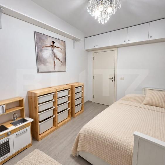 Apartament cu 3 camere decomandat, mobilat în Freidorf