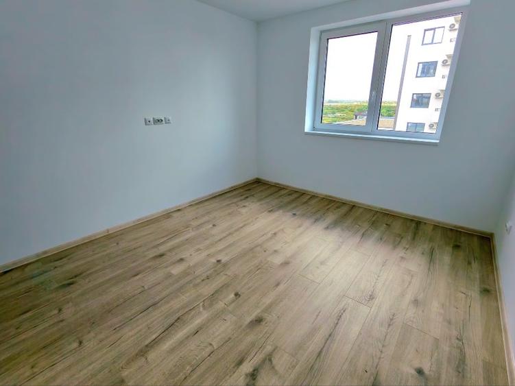 Apartament cu 2 camere decomandat, mobilat în Broșteni