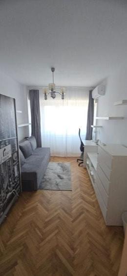 Apartament cu 3 camere decomandat în Tomis Mall