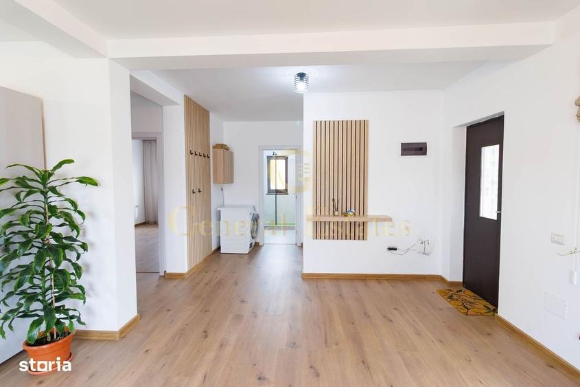 Casă cu 4 camere în Central