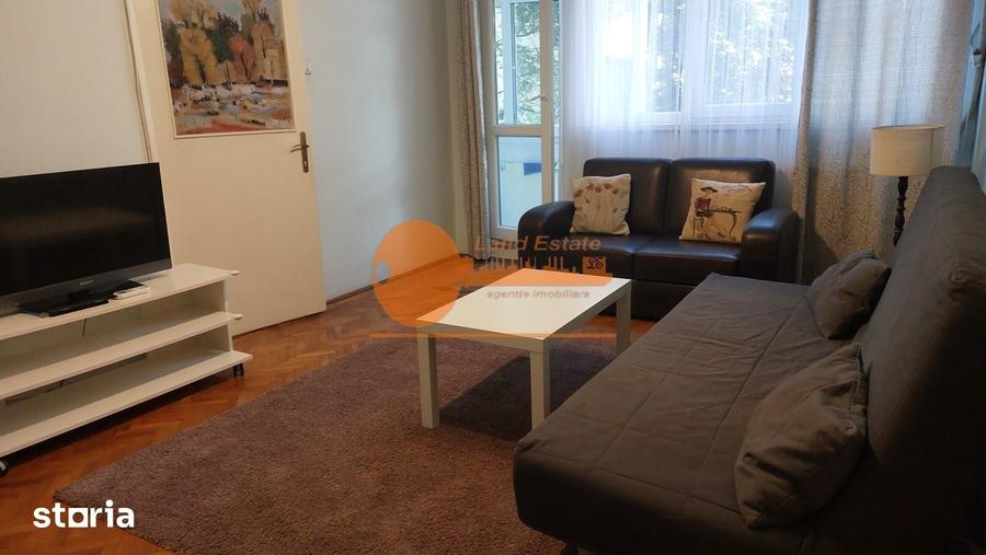 Apartament cu 2 camere semidecomandat, mobilat în 1 Mai