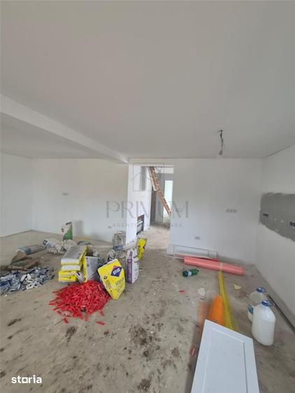 Duplex parter - 2 dormitoare - 2 bai - zona excelenta la 4 benzi - 9