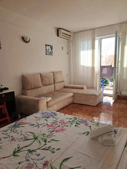 Garsonieră decomandată în Nord