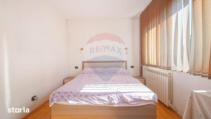 Apartament cu 2 camere semidecomandat, mobilat în Est