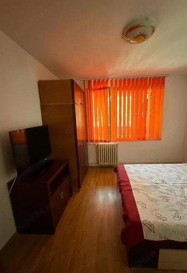 Apartament cu 2 camere semidecomandat în Militari