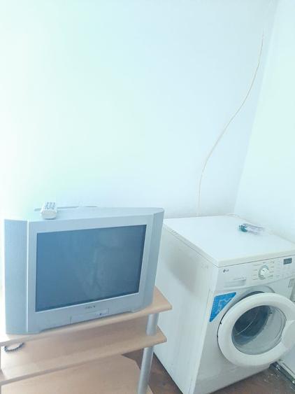 Garsonieră decomandată în Micro 17